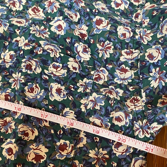 Forest Green Cotton Floral Women’s Shirt - Picture 5 of 9